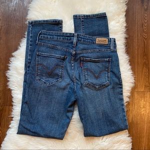 Levi’s Mid Rise Skinny Jeans